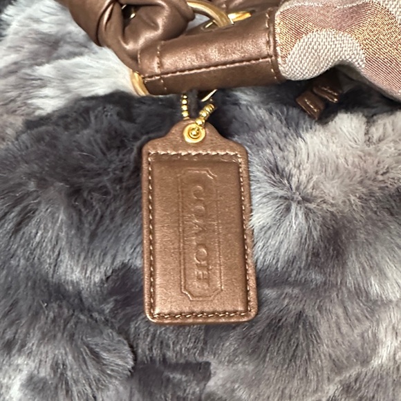 Coach 13511 Signature Rose Gold Op Art Jacquard Fabric Purse - Picture 6 of 13